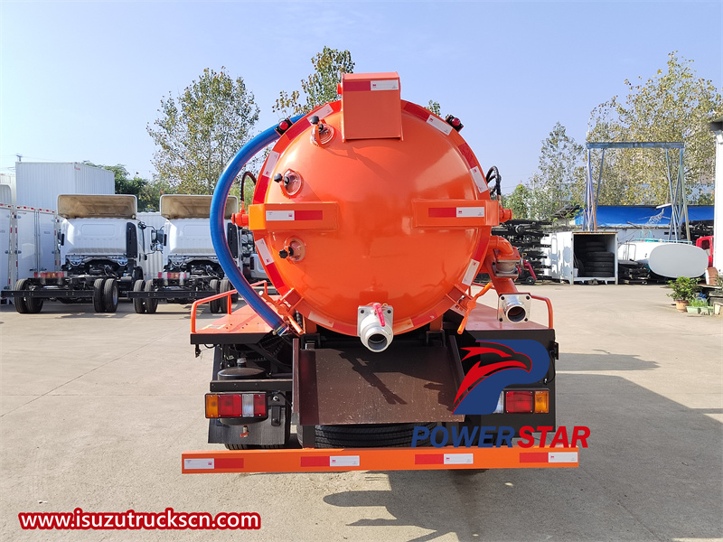 Isuzu KV600 5000L sewer vacuum truck