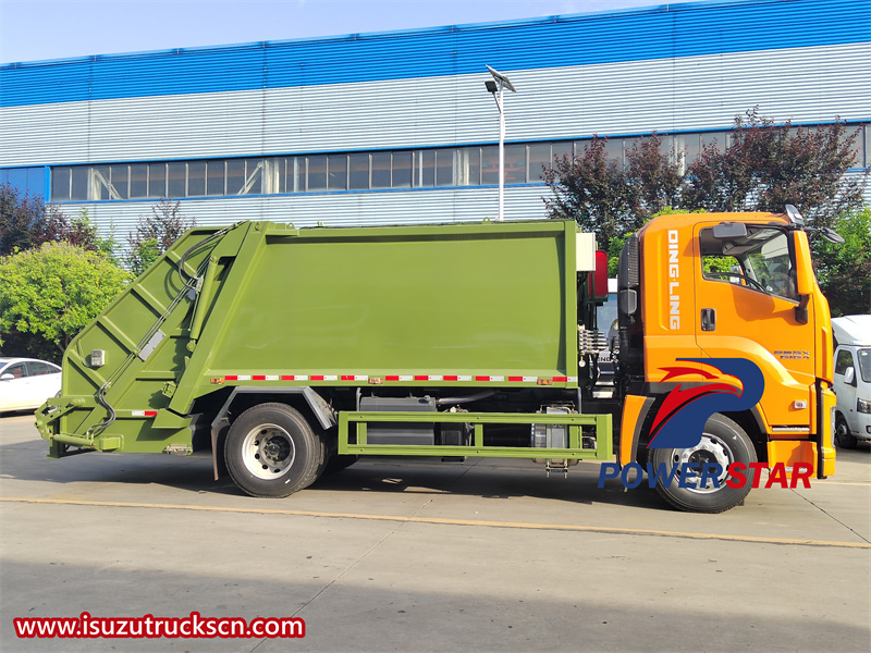 Isuzu giga garbage disposal truck