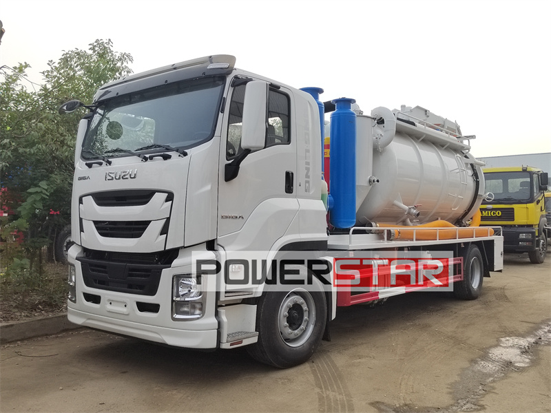 Isuzu giga combined sewer jetting vacuum truck