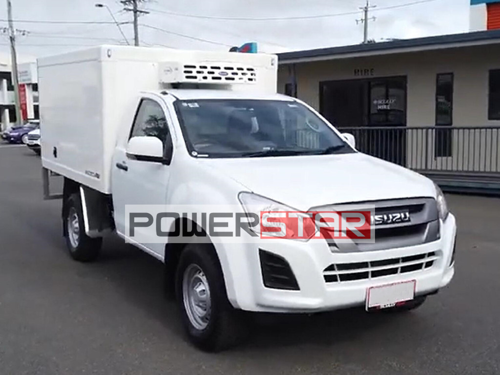 Isuzu pickup refrigerated truck