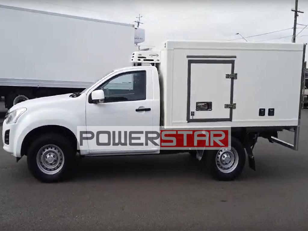 Isuzu pickup refrigerated truck