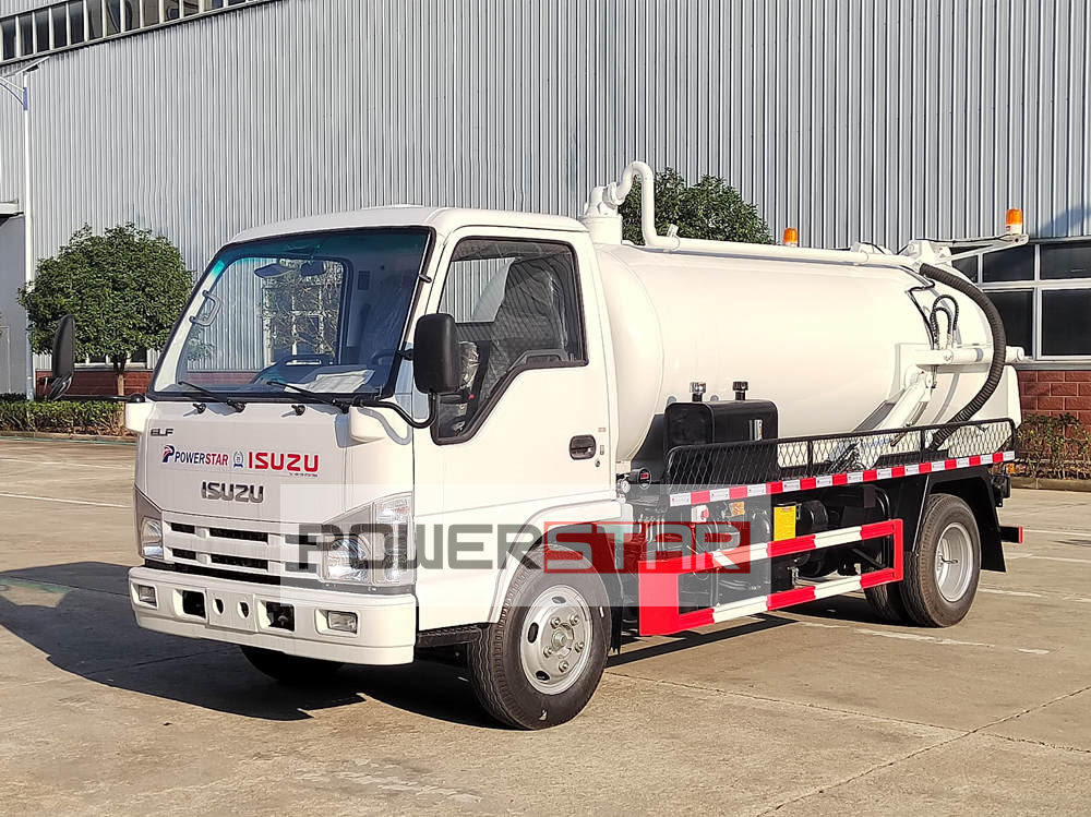 Isuzu ELF sewer jetting tanker truck