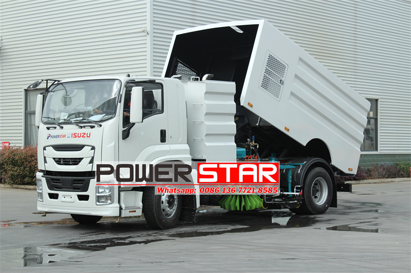 Isuzu FTR 10000L airport sweeper truck